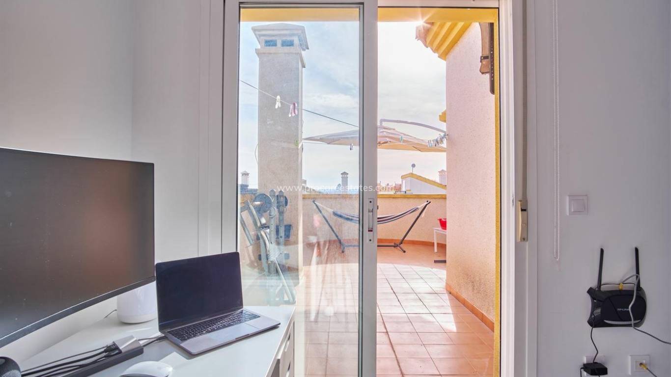 Resale - Villa - Los Montesinos - La Herada