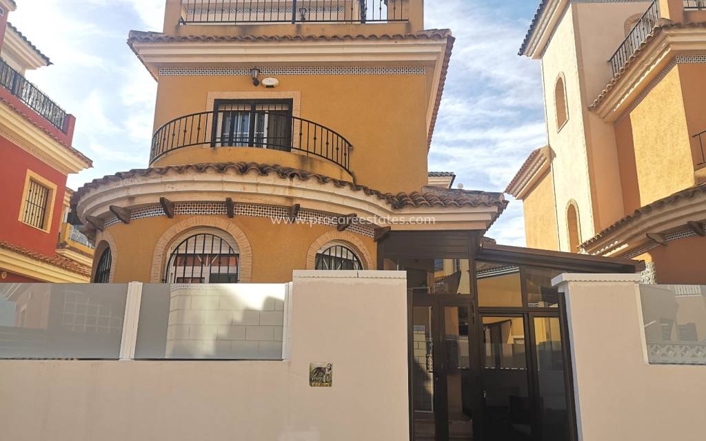 Resale - Villa - Los Montesinos - Los Montesinos town