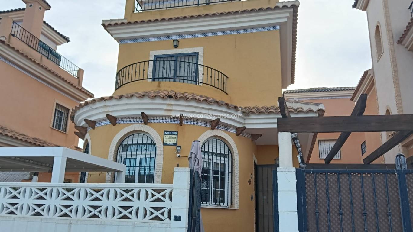 Resale - Villa - Los Montesinos - Los Montesinos town