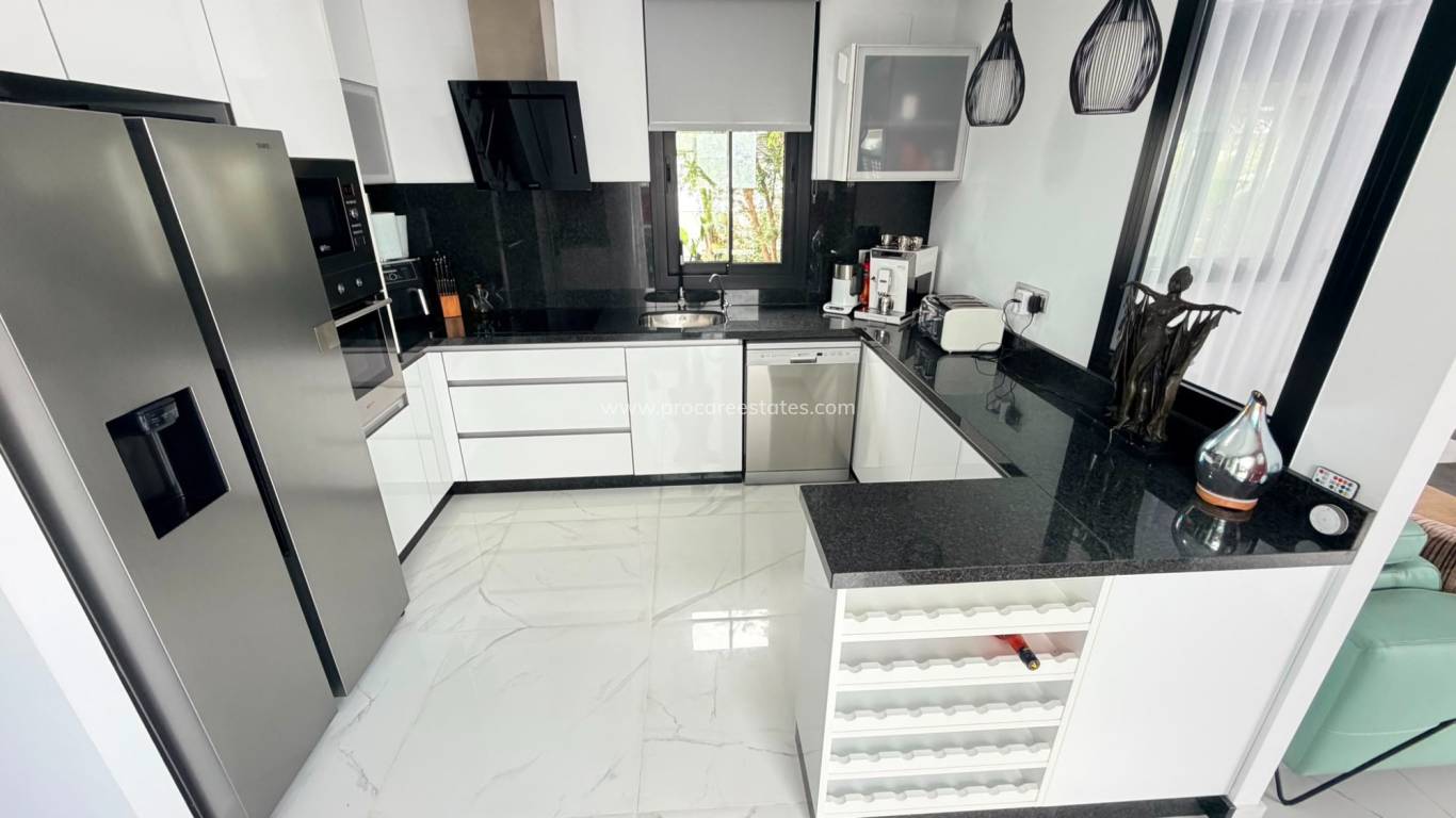 Resale - Villa - Los Montesinos - Los Montesinos town