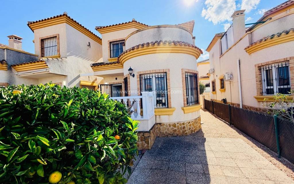 Resale - Villa - Los Montesinos - Los Montesinos town