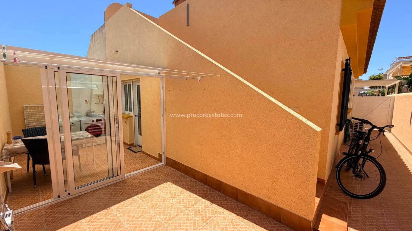 Resale - Villa - Los Montesinos - Urbanizacion montesol