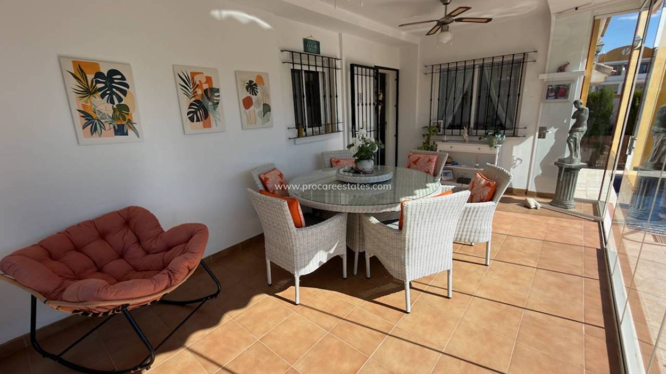 Resale - Villa - Los Montesinos - Urbanizacion montesol