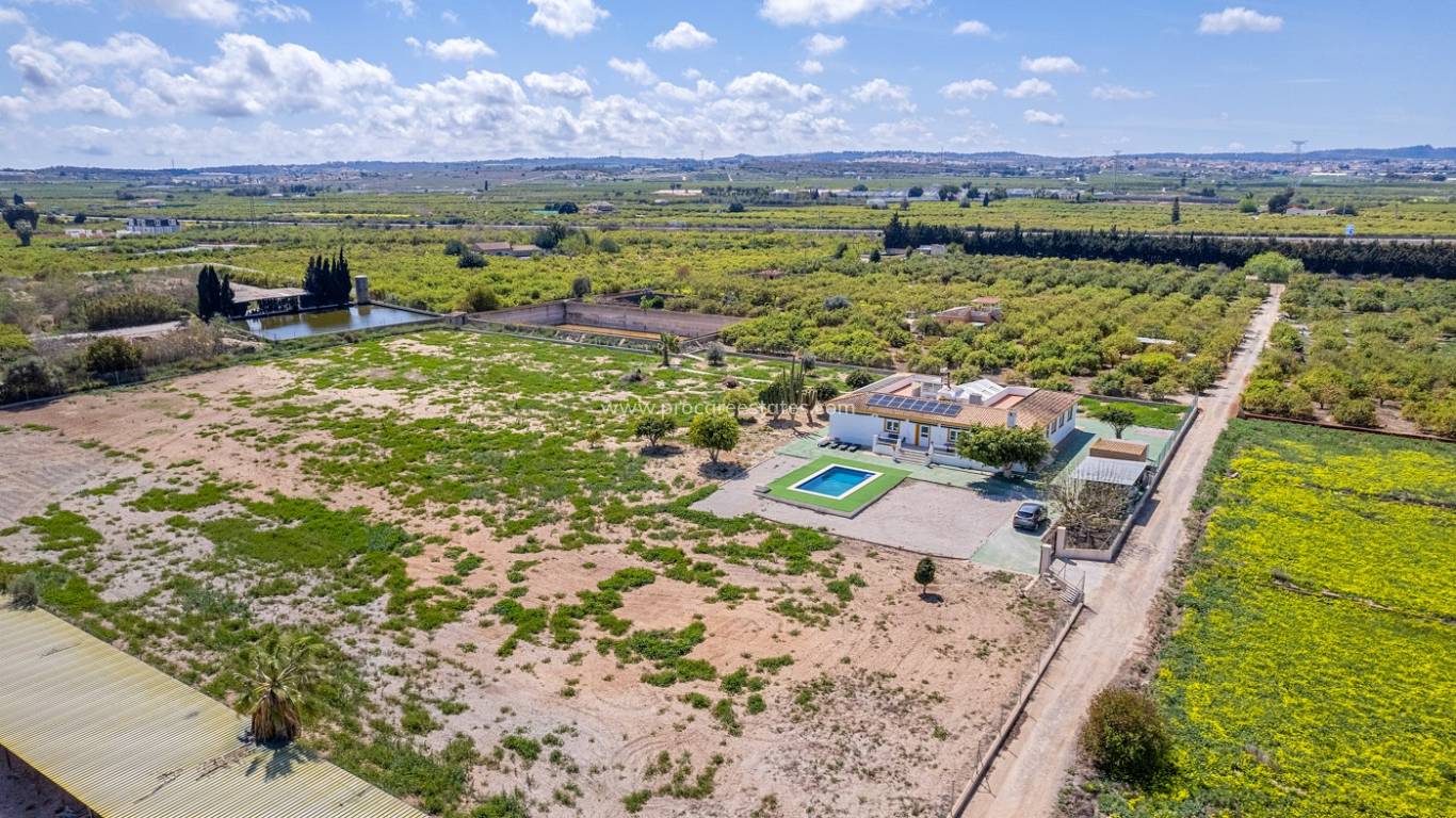 Resale - Villa - Los Montesinos