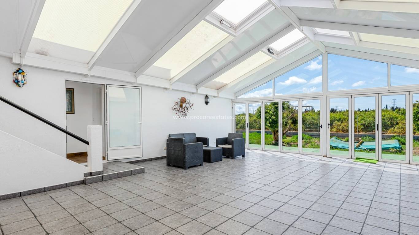 Resale - Villa - Los Montesinos