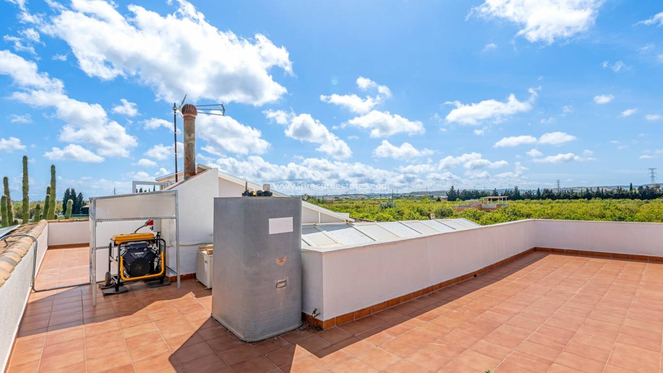 Resale - Villa - Los Montesinos