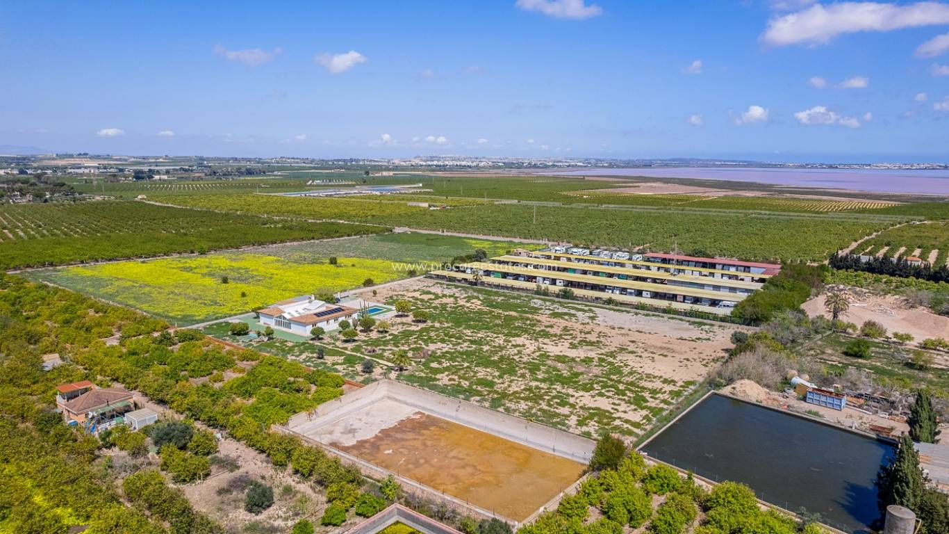 Resale - Villa - Los Montesinos