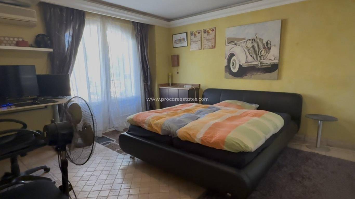 Resale - Villa - Los Nietos - Nietos  Los