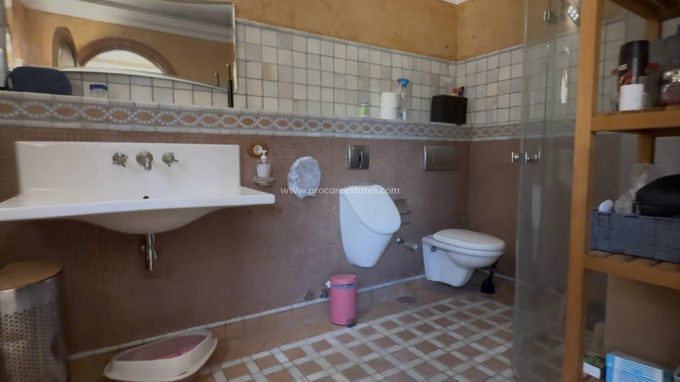 Resale - Villa - Los Nietos - Nietos  Los