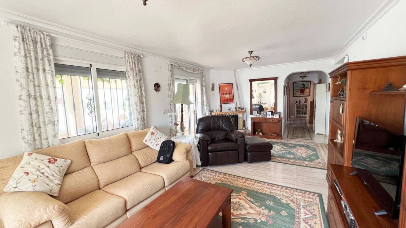 Resale - Villa - Macisvenda