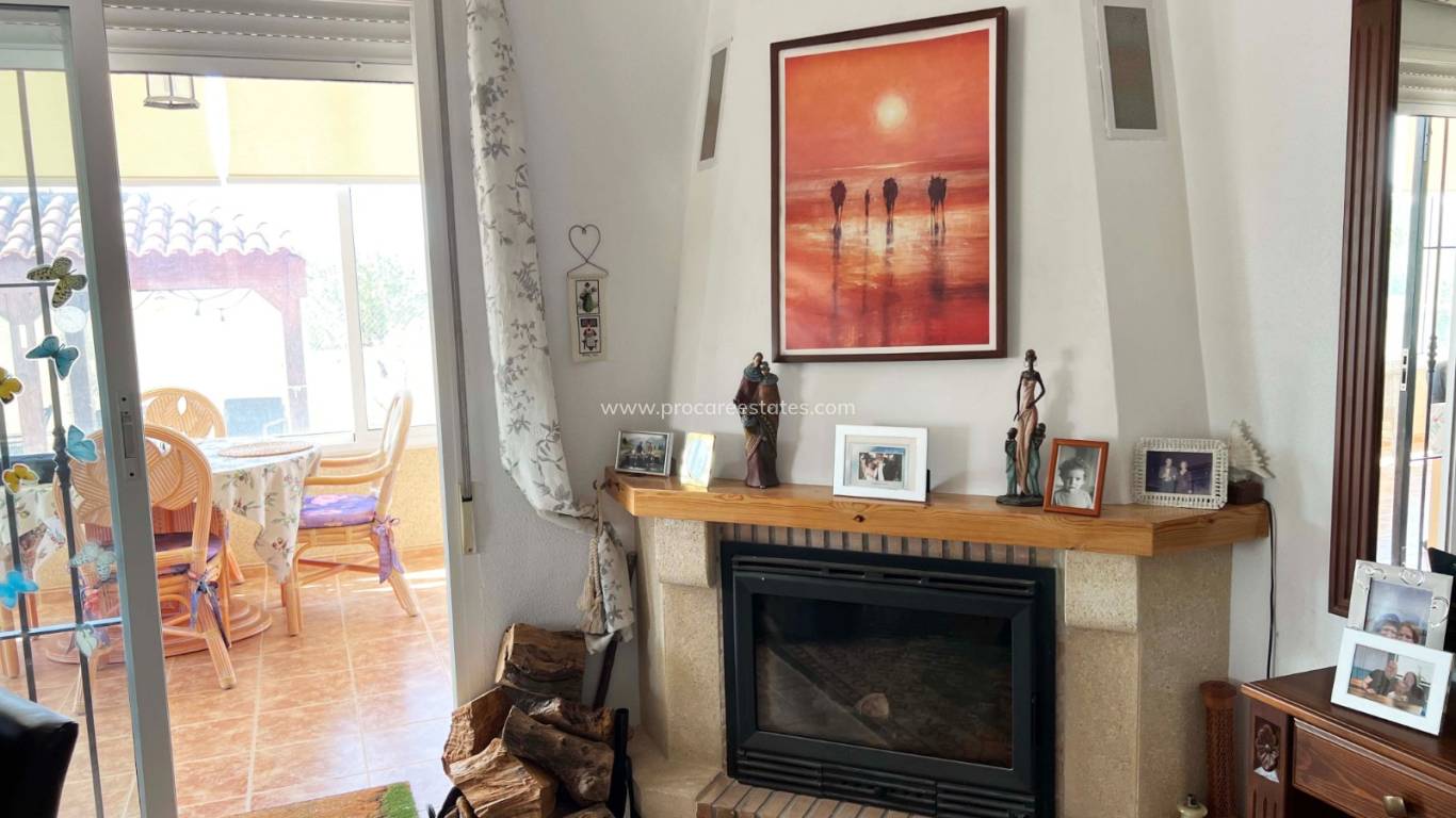 Resale - Villa - Macisvenda