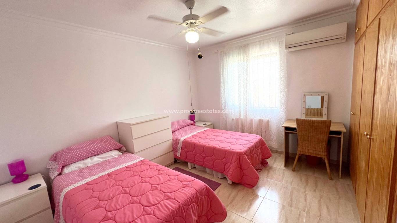 Resale - Villa - Macisvenda