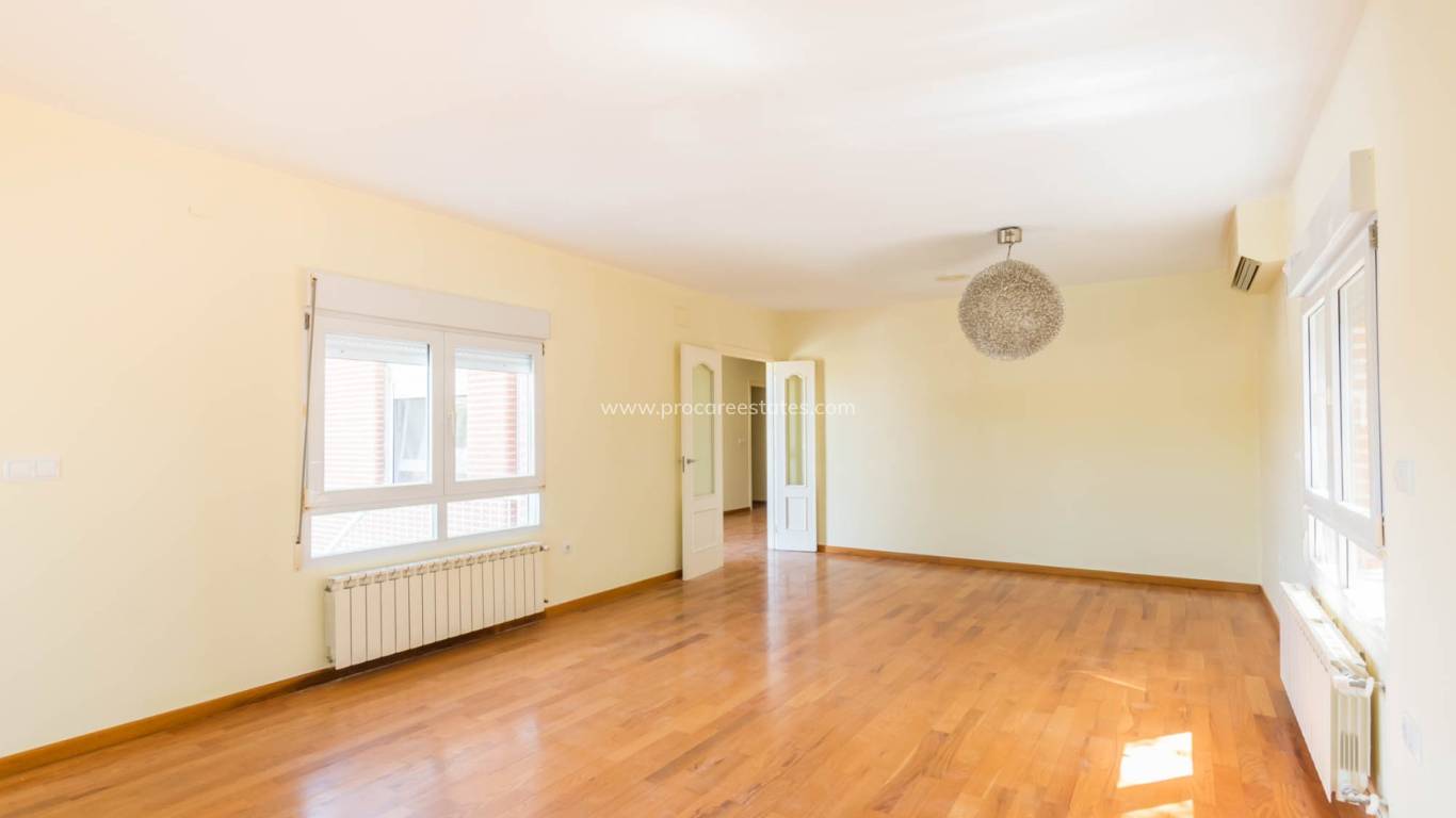 Resale - Villa - MOLINA DEL SEGURA