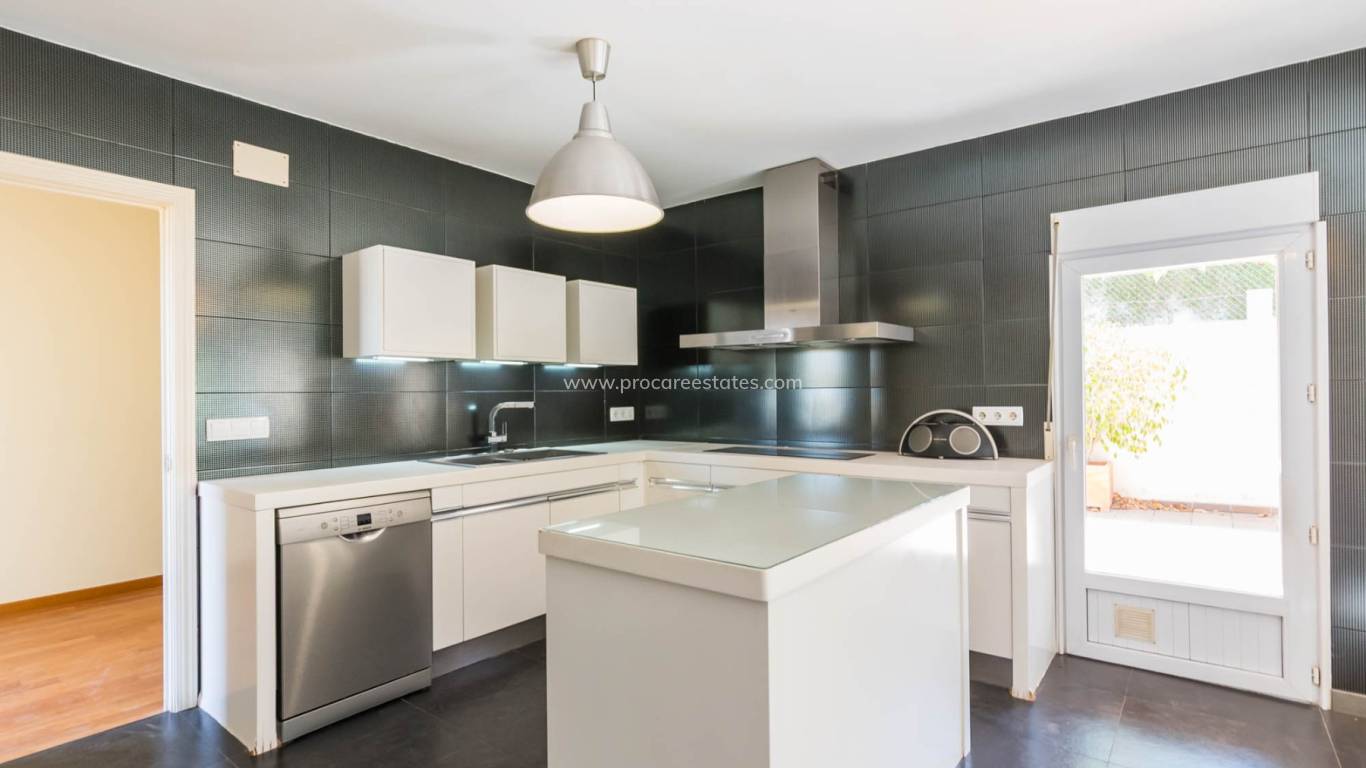 Resale - Villa - MOLINA DEL SEGURA