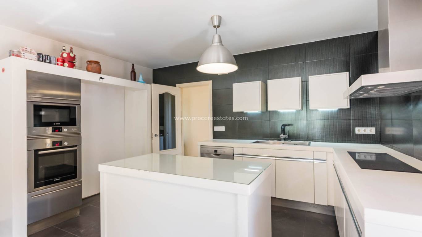 Resale - Villa - MOLINA DEL SEGURA