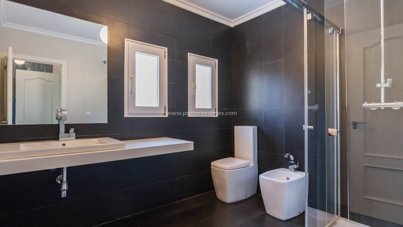 Resale - Villa - MOLINA DEL SEGURA