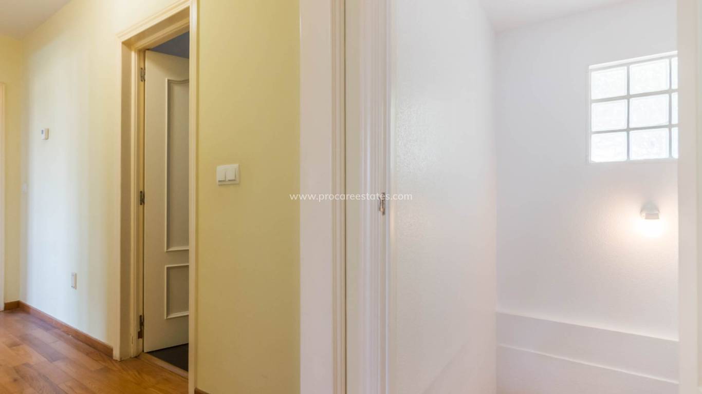 Resale - Villa - MOLINA DEL SEGURA