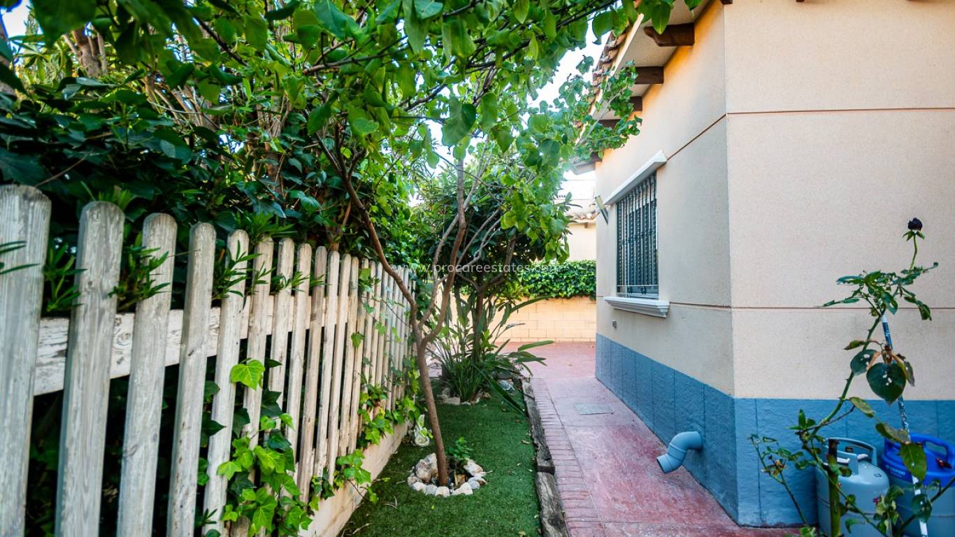 Resale - Villa - Orihuela - Benferri