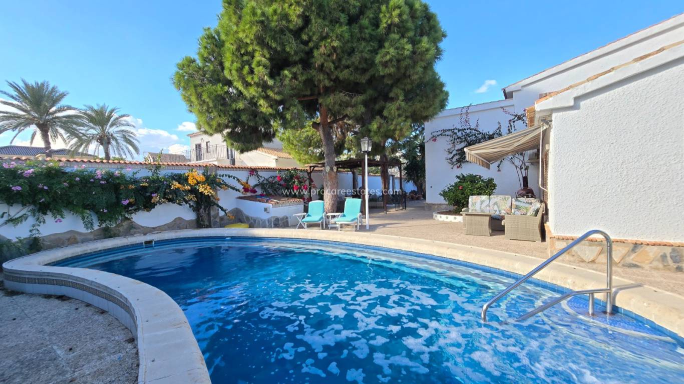 Resale - Villa - Orihuela Costa - Cabo Roig
