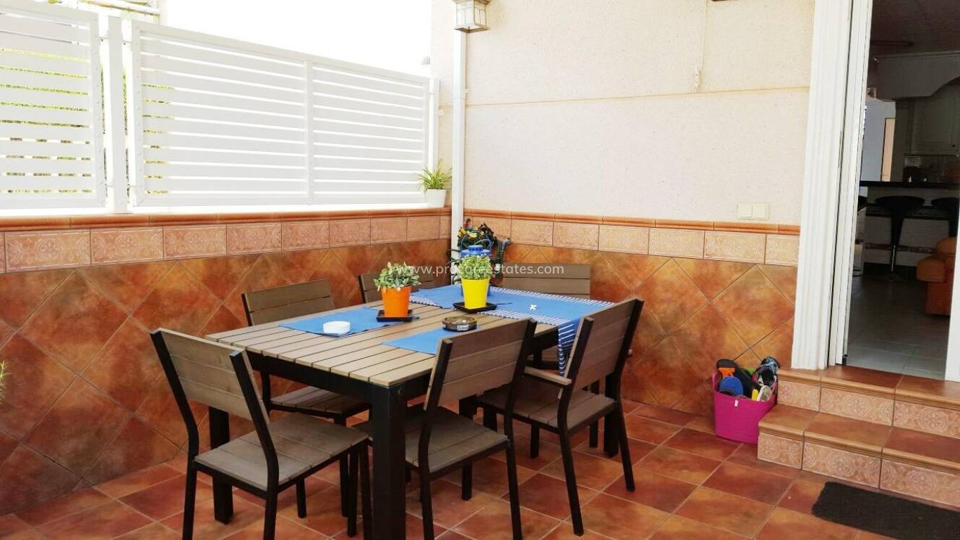 Resale - Villa - Orihuela Costa - Campoamor