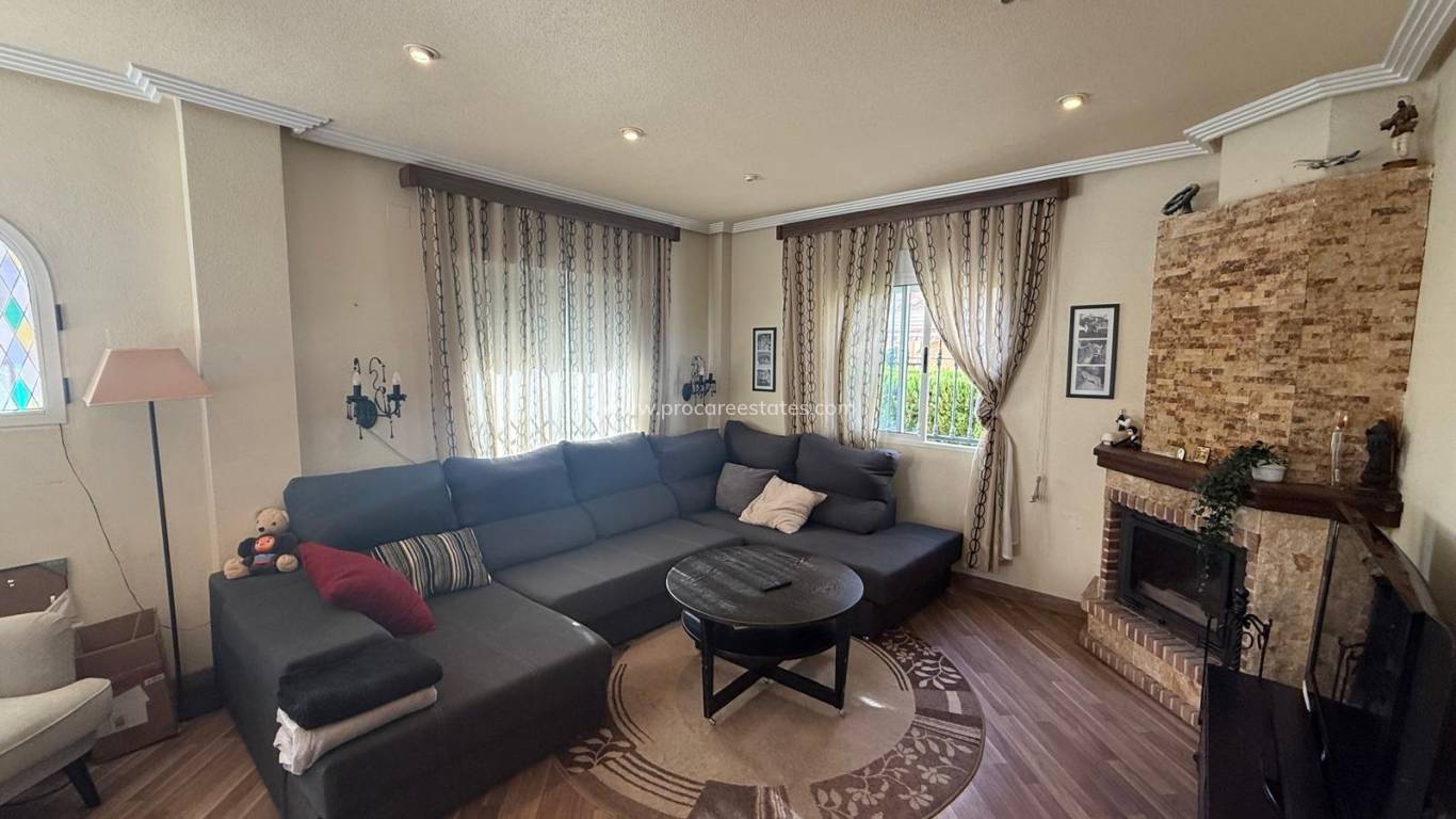 Resale - Villa - Orihuela Costa - Campoamor