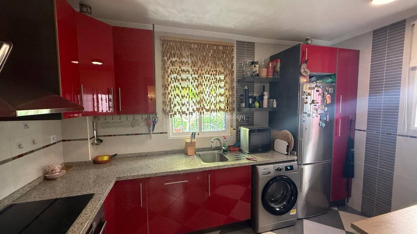 Resale - Villa - Orihuela Costa - Campoamor