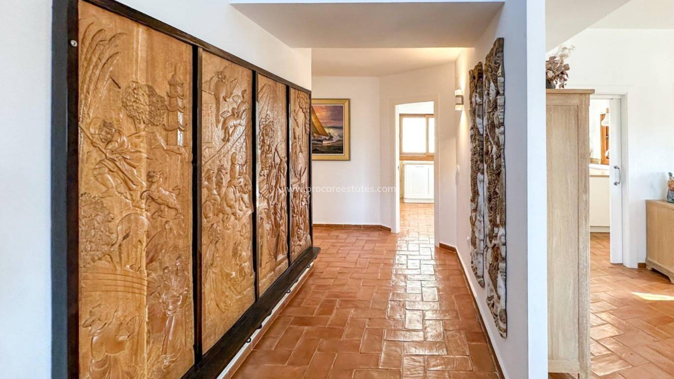 Resale - Villa - Orihuela Costa - Campoamor