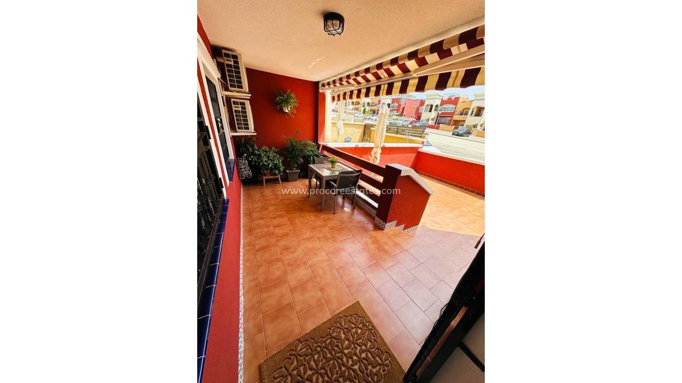 Resale - Villa - Orihuela Costa - Campoamor