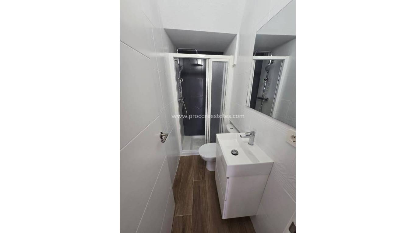 Resale - Villa - Orihuela Costa - Campoamor