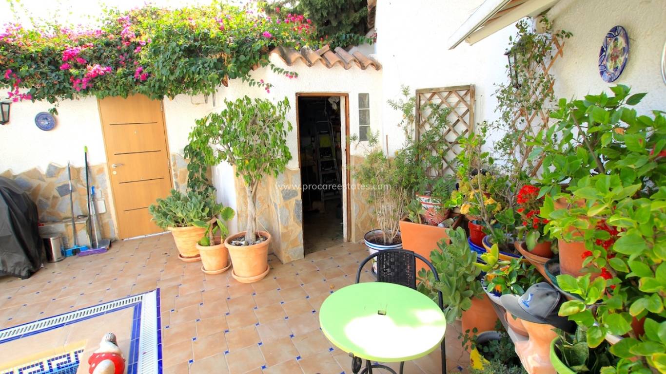 Resale - Villa - Orihuela Costa - La Zenia