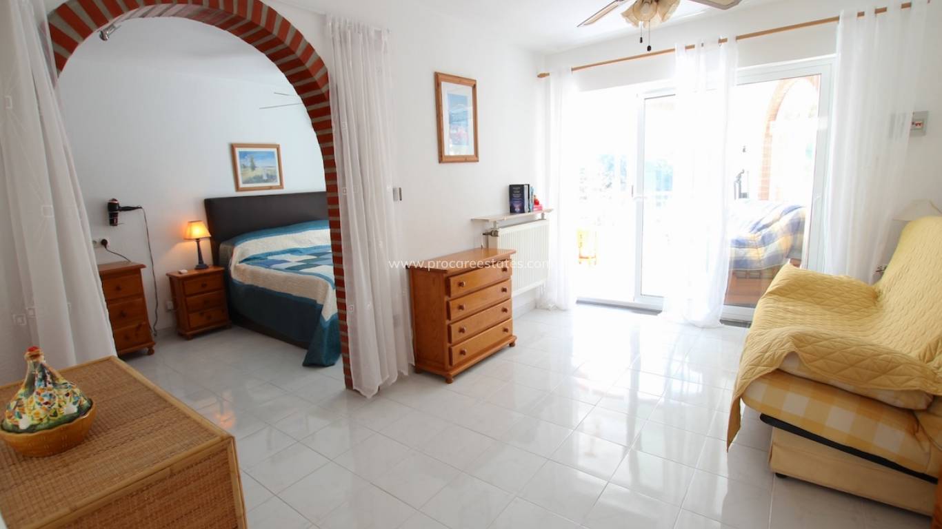 Resale - Villa - Orihuela Costa - La Zenia