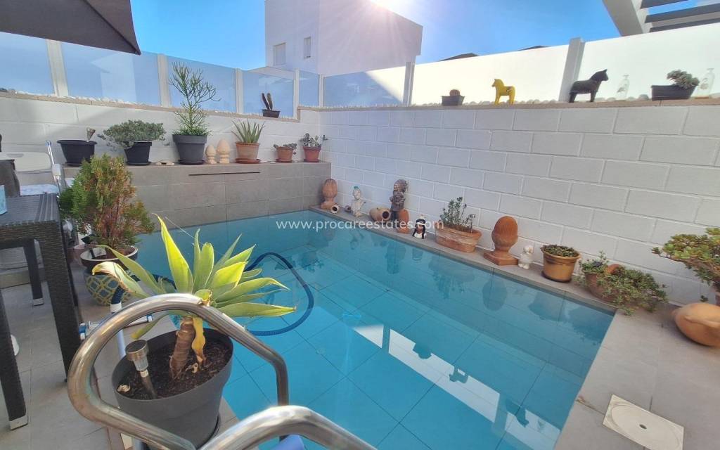 Resale - Villa - Orihuela Costa - Lomas de Cabo Roig-Los Dolses