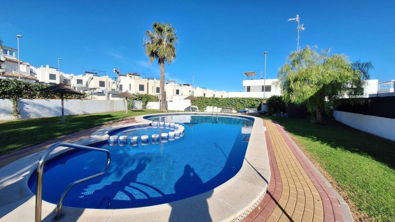 Resale - Villa - Orihuela Costa - Lomas de Cabo Roig-Los Dolses