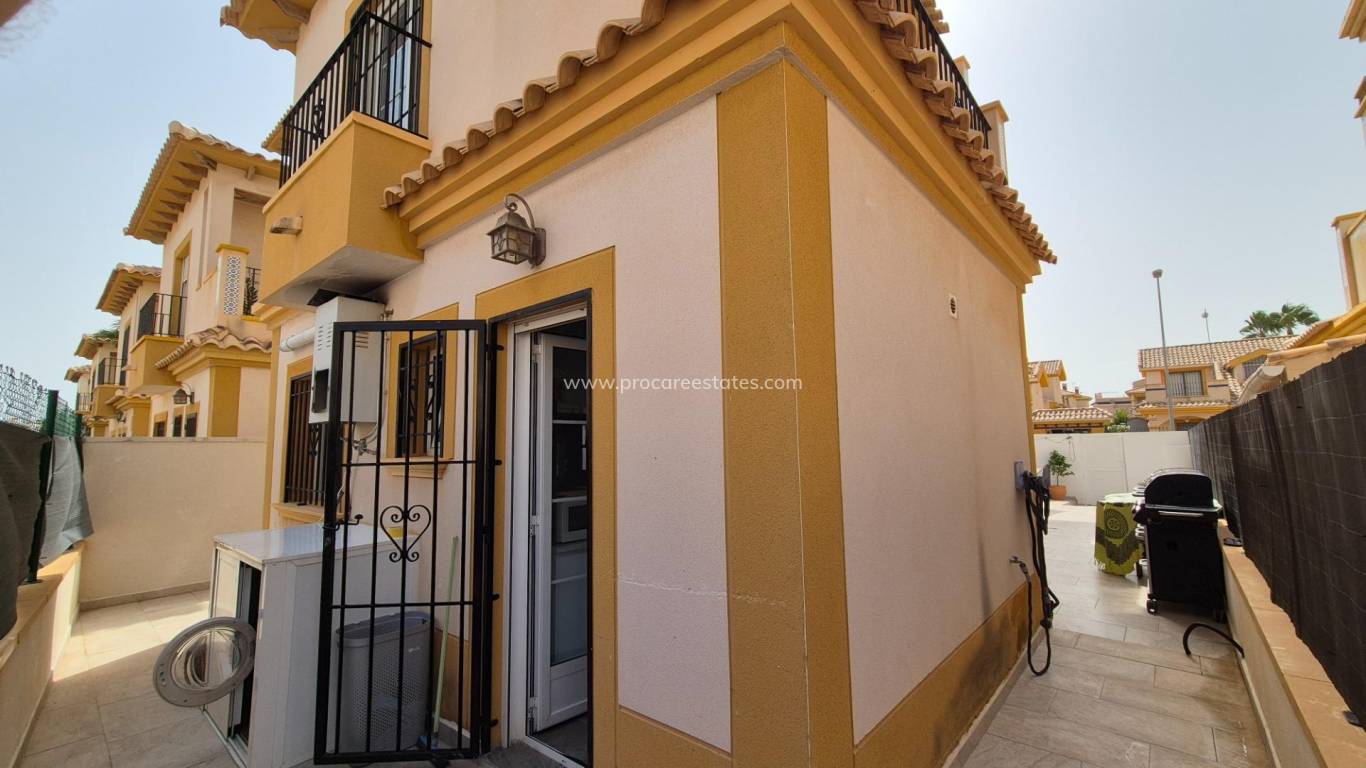 Resale - Villa - Orihuela Costa - Lomas de Cabo Roig-Los Dolses