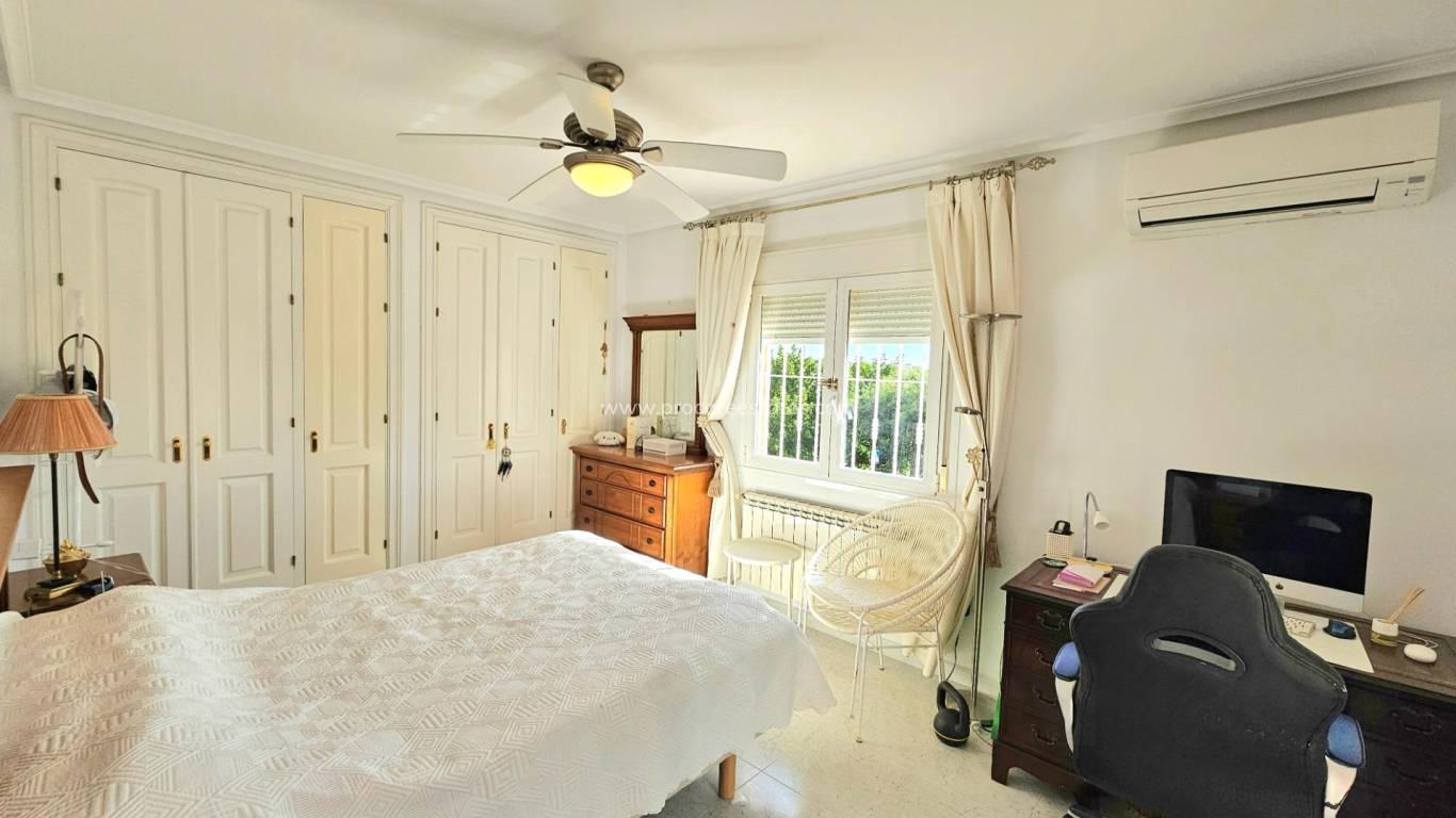 Resale - Villa - Orihuela Costa - Lomas de Campoamor-Las Ramblas