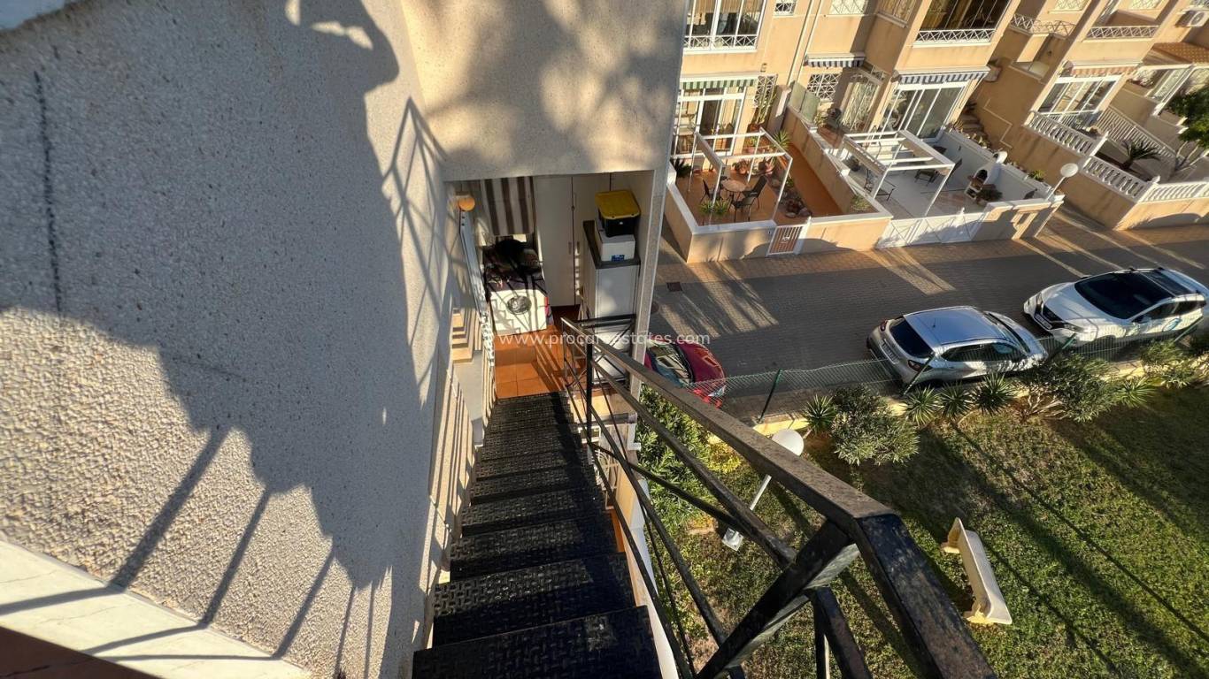 Resale - Villa - Orihuela Costa - Los Almendros-La Florida