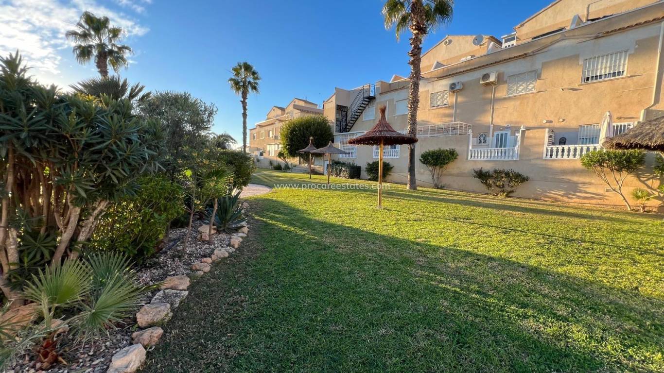 Resale - Villa - Orihuela Costa - Los Almendros-La Florida