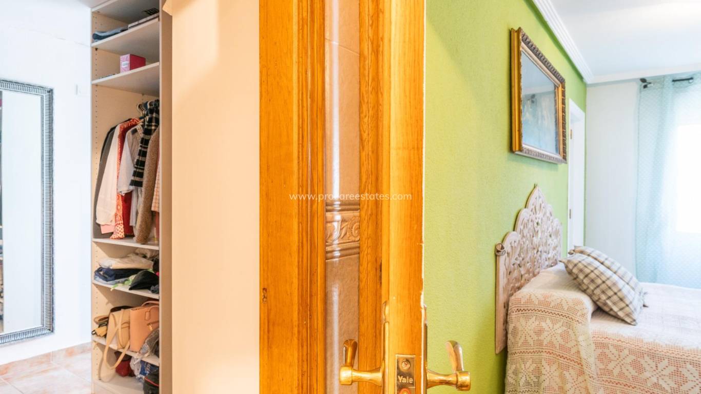 Resale - Villa - Orihuela Costa - Los Balcones