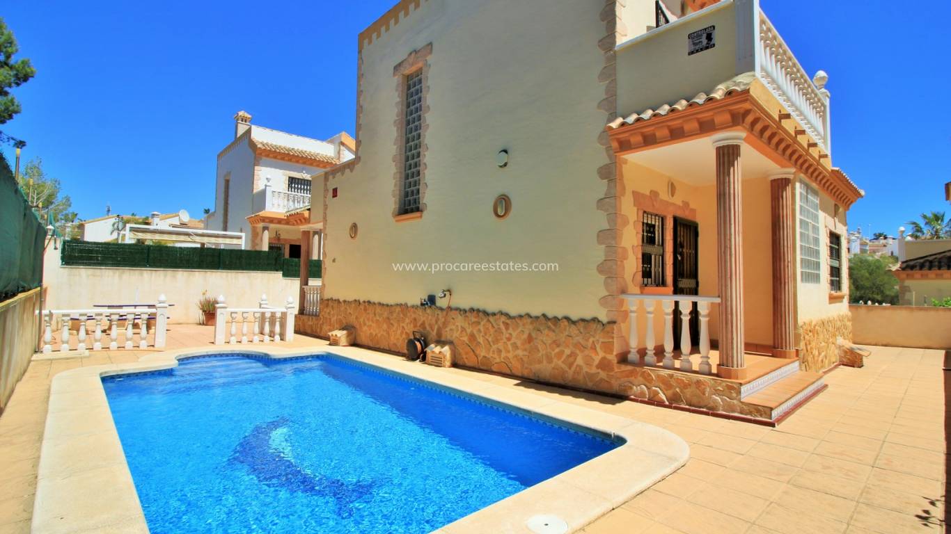 Resale - Villa - Orihuela Costa - LOS DOLSES