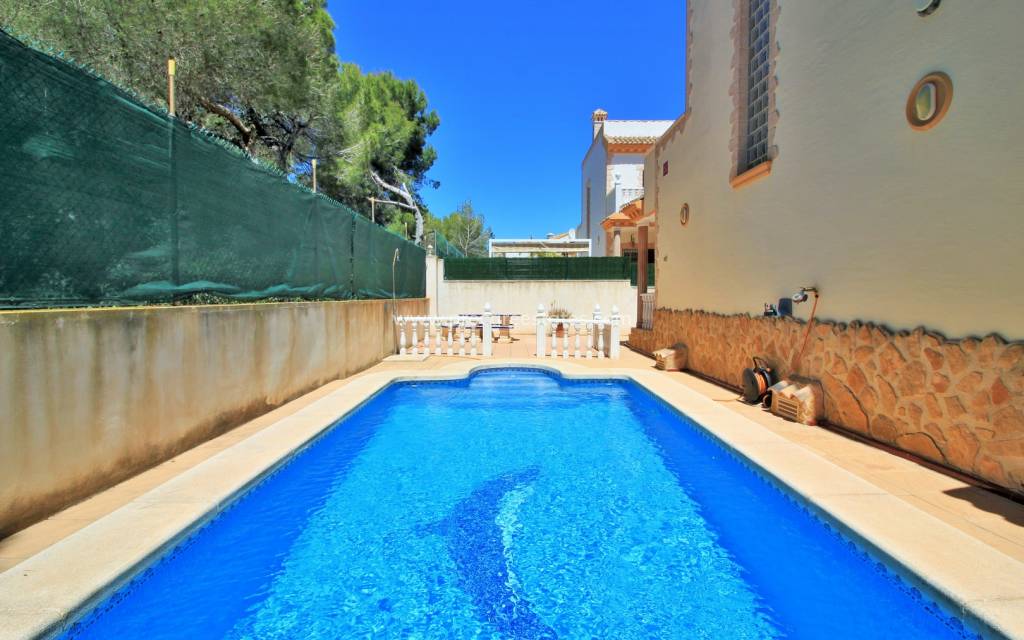 Resale - Villa - Orihuela Costa - LOS DOLSES