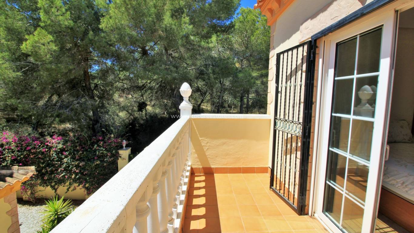 Resale - Villa - Orihuela Costa - LOS DOLSES