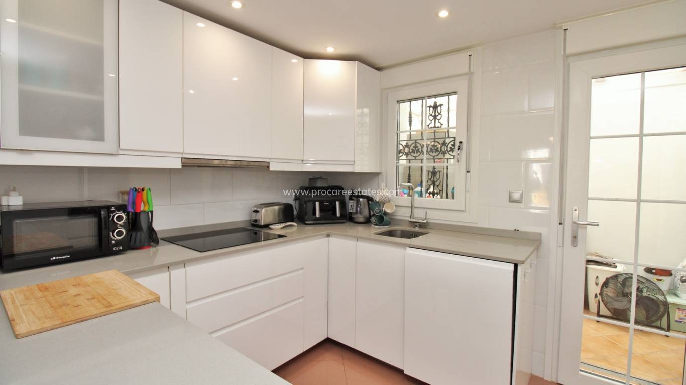 Resale - Villa - Orihuela Costa - LOS DOLSES