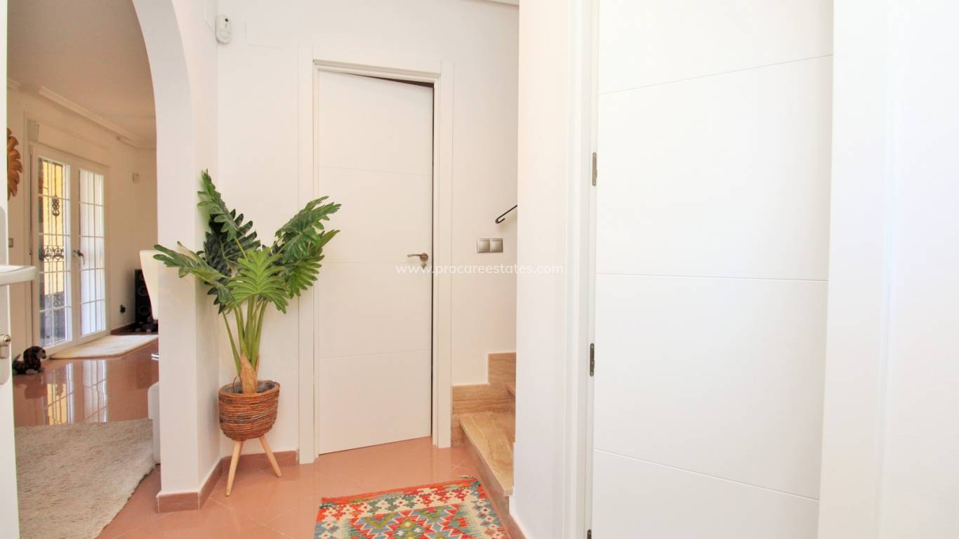 Resale - Villa - Orihuela Costa - LOS DOLSES