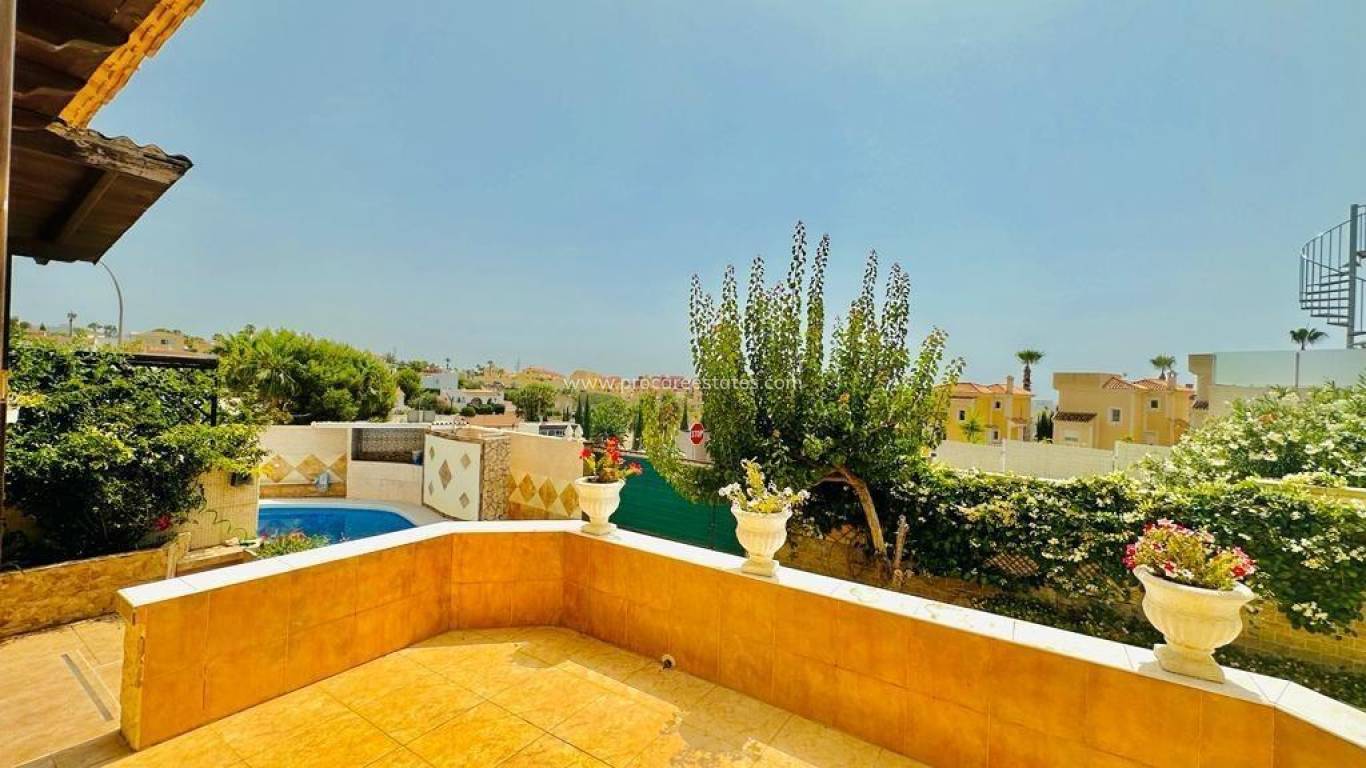 Resale - Villa - Orihuela Costa - Montezenia