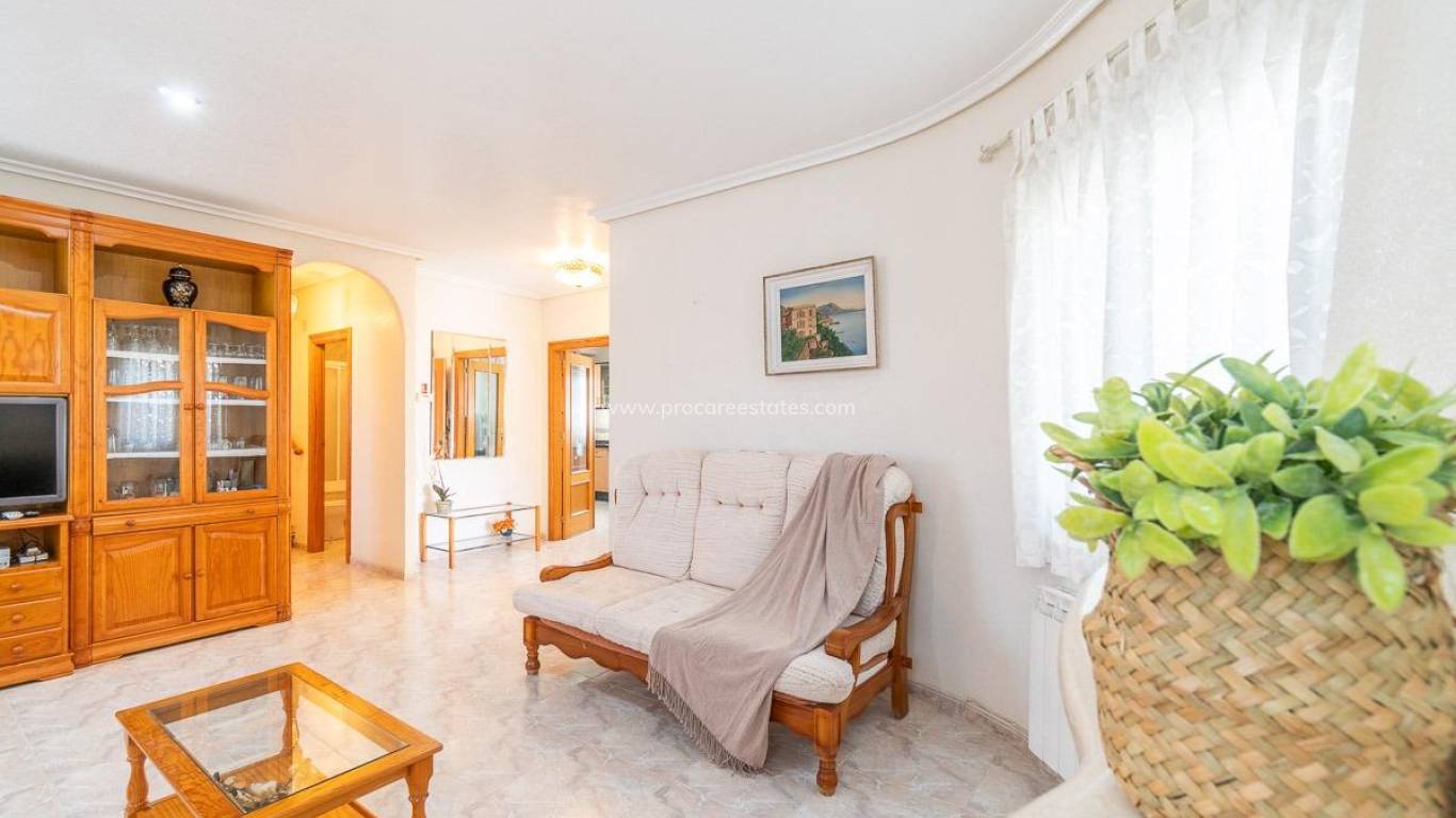 Resale - Villa - Orihuela Costa - Playa Flamenca