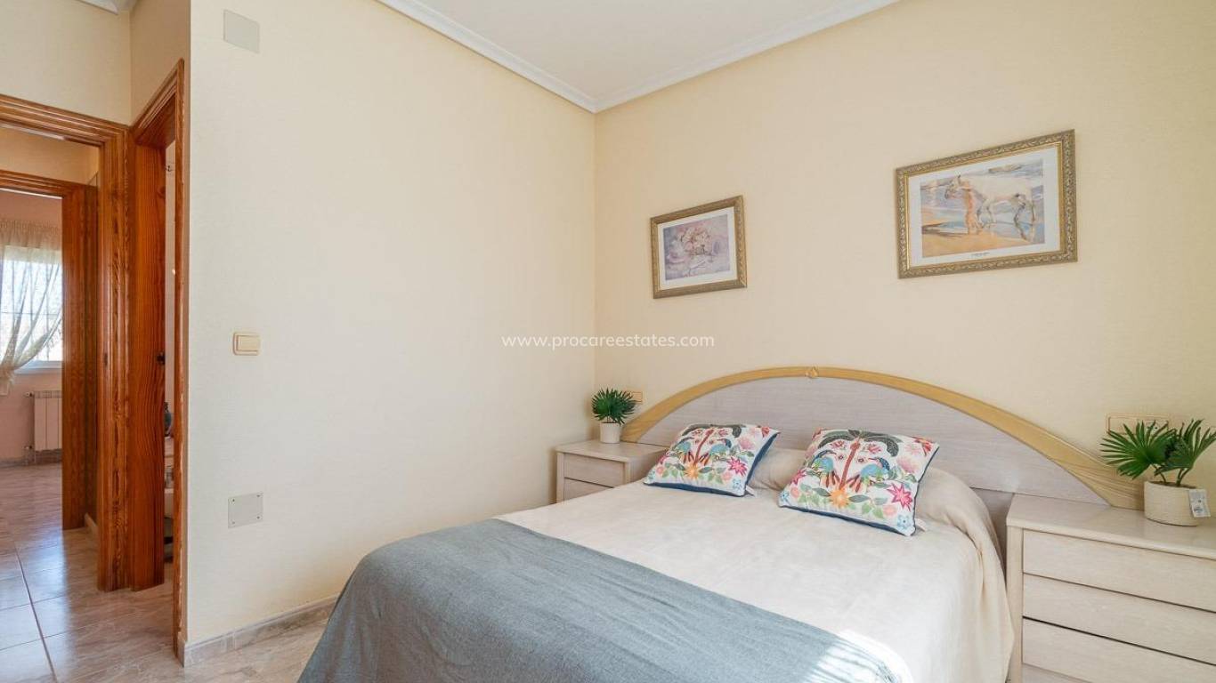 Resale - Villa - Orihuela Costa - Playa Flamenca