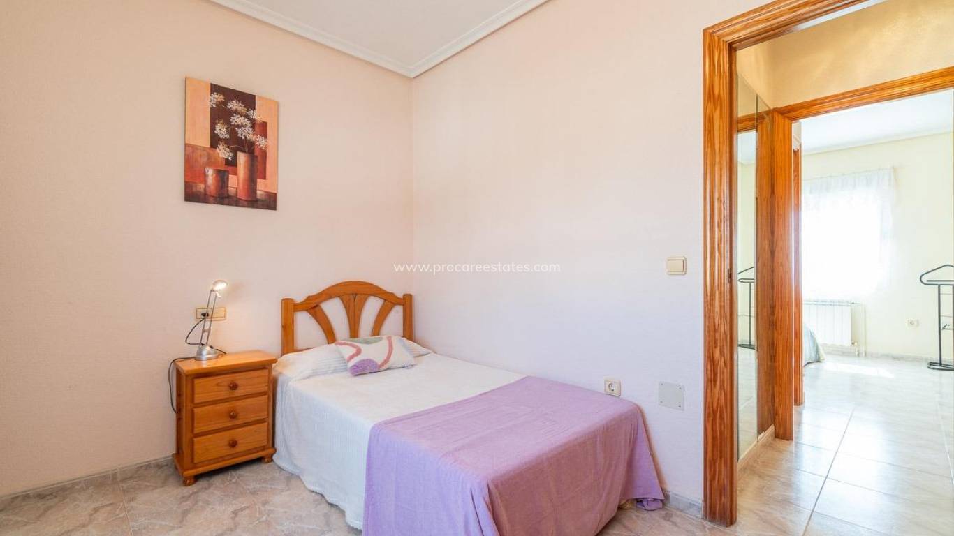 Resale - Villa - Orihuela Costa - Playa Flamenca