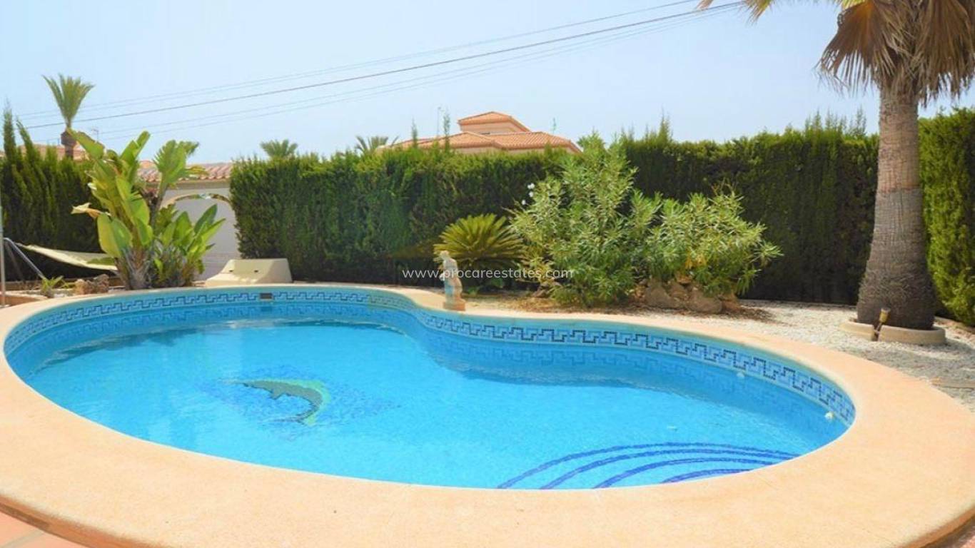 Resale - Villa - Orihuela Costa - Playa Flamenca