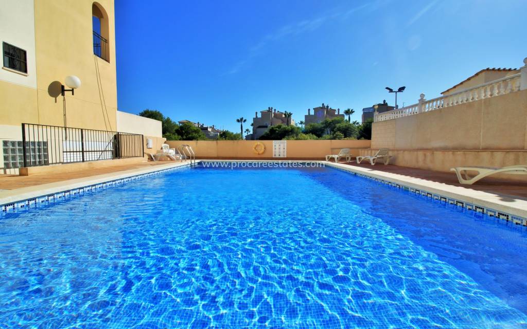 Resale - Villa - Orihuela Costa - Playa Flamenca