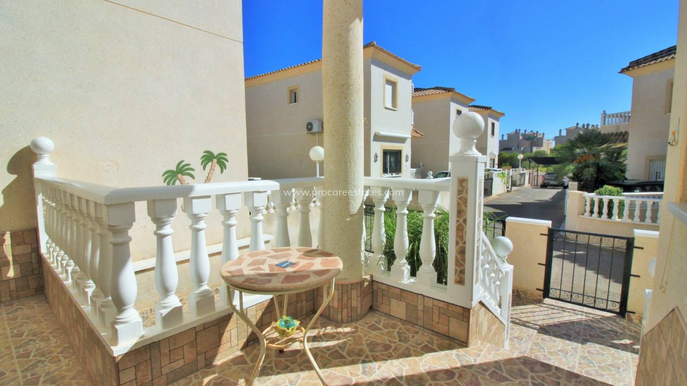 Resale - Villa - Orihuela Costa - Playa Flamenca